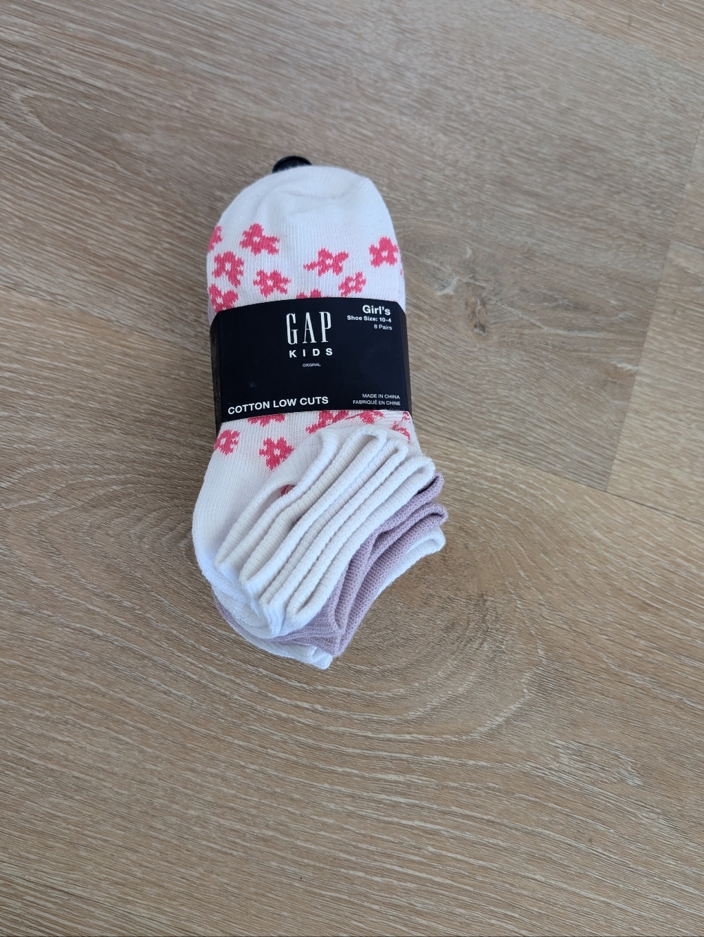 ✨4 for 12 *NWT* GAP 8-pack Kids Low Cut Socks for Shoe Size 10-4
